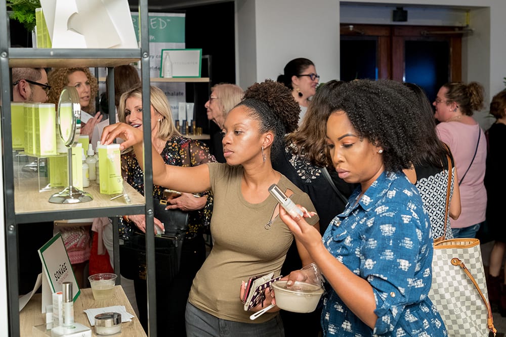 Picture 16 of 22 from the EWG Verified Washington DC 2018 pop-up event