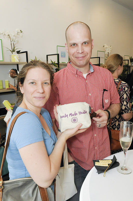 Picture 6 of 20 from the EWG Verified Chicago 2018 pop-up event